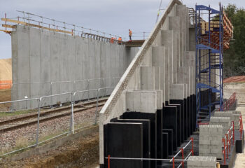 Produits en béton préfabriqué ferroviaires sur mesure